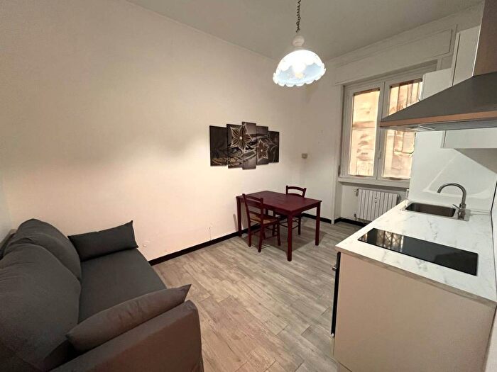 Appartamento monolocale in affitto in Via del Fusaro, Washington, Milano