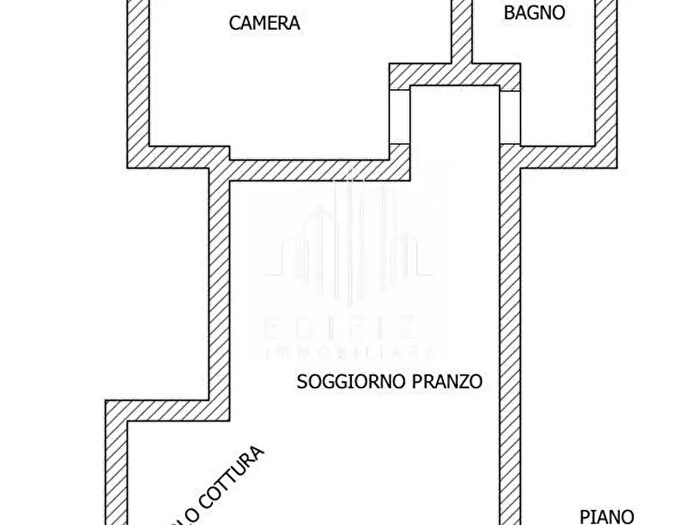 Appartamento trilocale in vendita in Massa