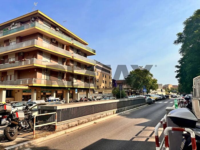 Appartamento bilocale in vendita in Roma