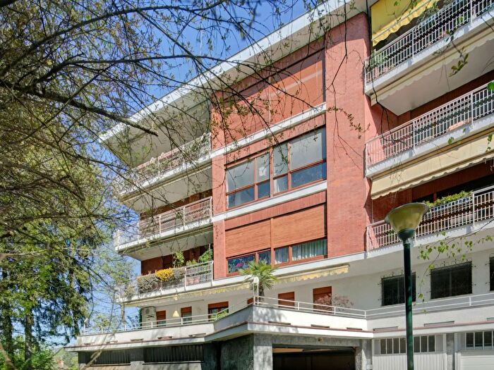 Appartamento con 7 locali in vendita in Via Casale, San Mauro Torinese