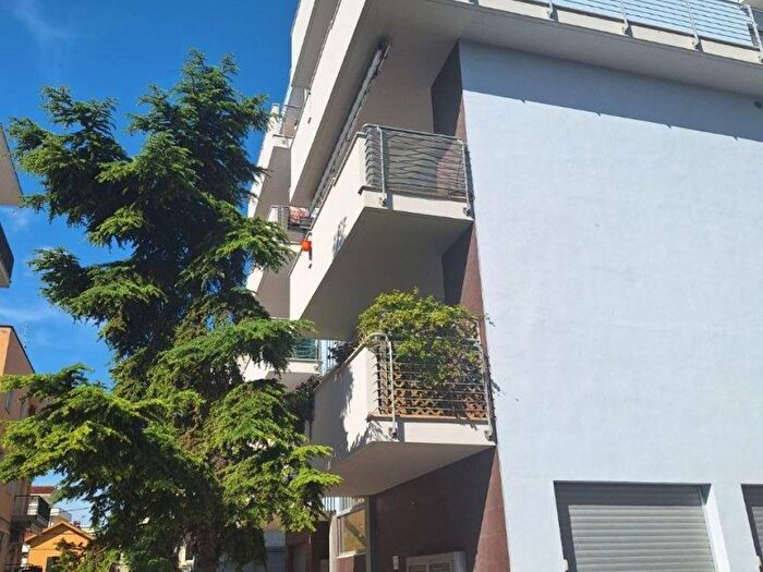 Appartamento trilocale in affitto in Via Teofilo DAnnunzio, Stadio Lungomare Colombo, Pescara