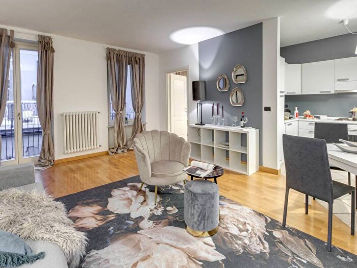 Appartamento bilocale in affitto in Via Armando Diaz, Centro Storico, Cuneo