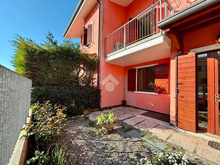 Casa con 5 locali in vendita in Via Domenico Scarlatti, Sona