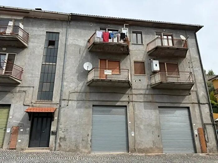 Appartamento con 5 locali in vendita in Ferentino