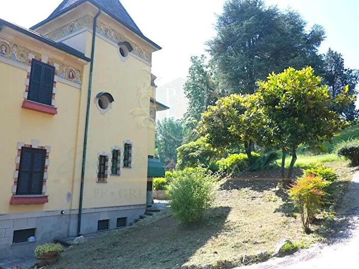 Case in Vendita e in Affitto - 2