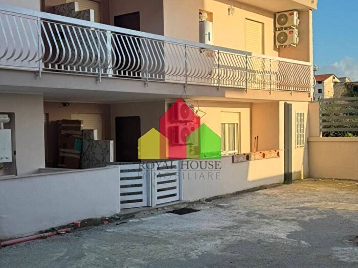 Appartamento bilocale in affitto in Via Vicinale Ficocelle, Licola Paese, Giugliano in Campania