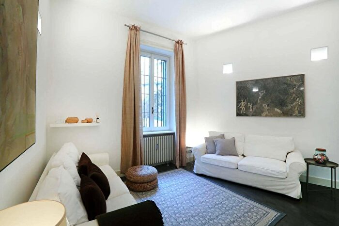 Appartamento monolocale in affitto in Piazza Sempione, Milano