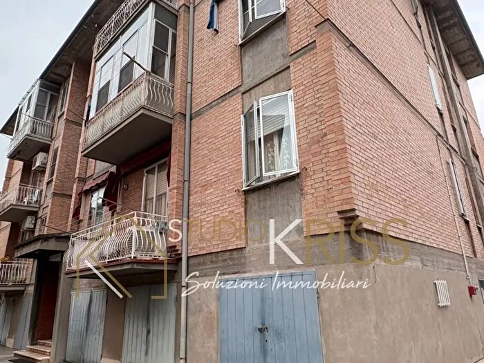 Appartamento trilocale in affitto in Via Fogazzaro, Ferrara