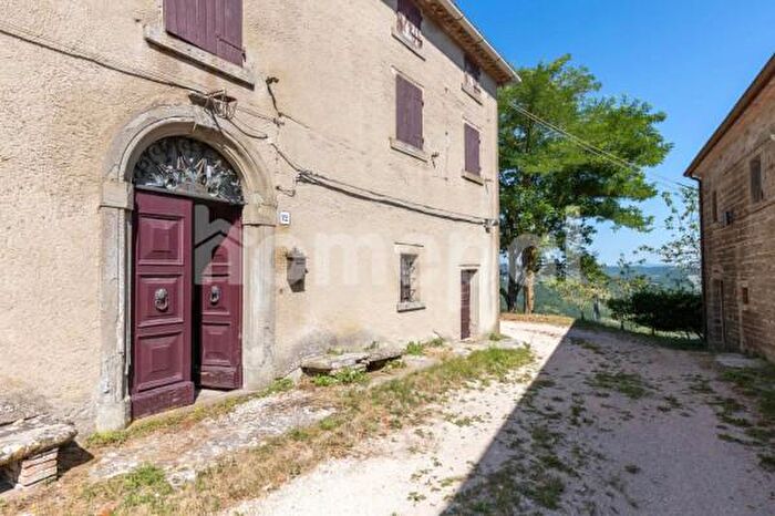 Casa monolocale in vendita in Loc Pian della Serra, Pietralunga