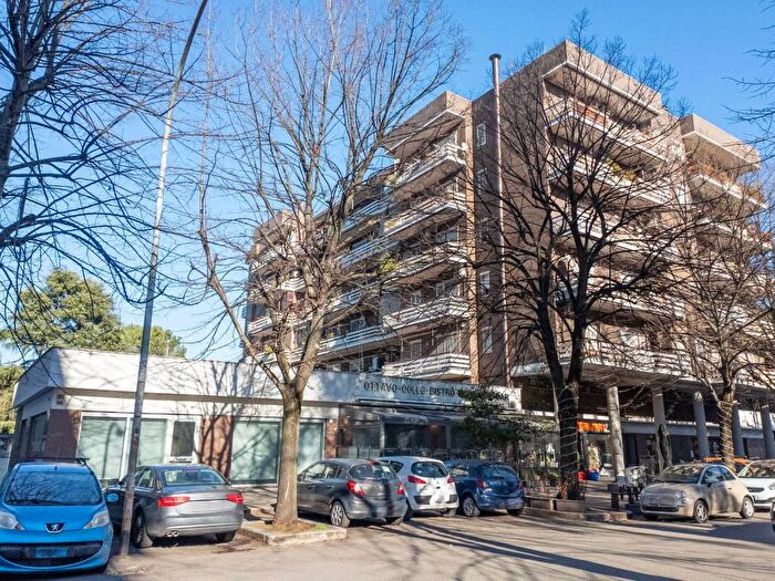 Appartamento bilocale in affitto in Via Duccio di Buoninsegna, Tintoretto, Roma