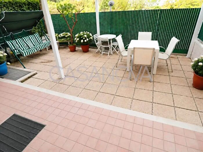 Appartamento con 5 locali in vendita in Mosciano Sant'Angelo