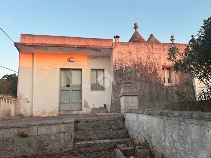 Casa trilocale in vendita in Strada Pozzo Tre Pile Zona d, Martina Franca