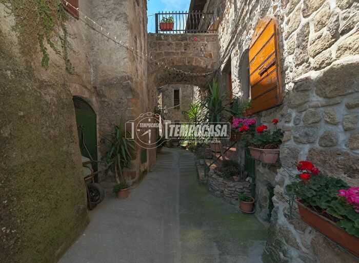 Appartamento bilocale in vendita in Via delle Scuole, Mazzano Romano