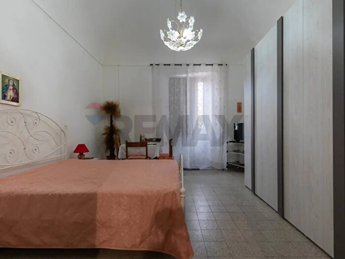Casa con 5 locali in vendita in Via Gorizia, Acireale