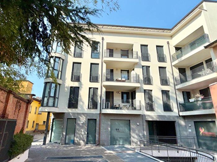 Appartamento bilocale in affitto in Vicolo Lavandai, Centro, Gallarate