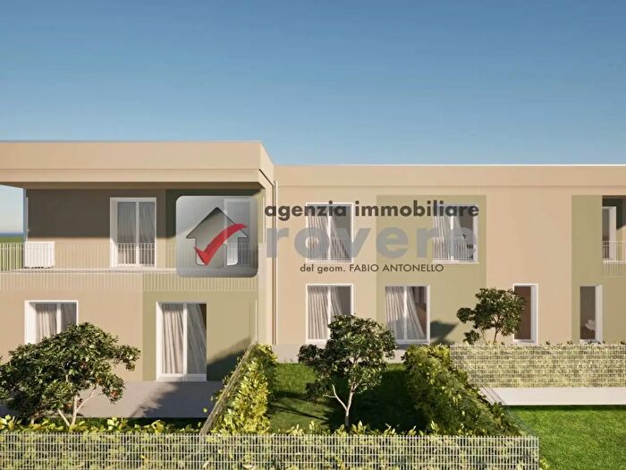 Appartamento con 6 locali in vendita in Carbonera