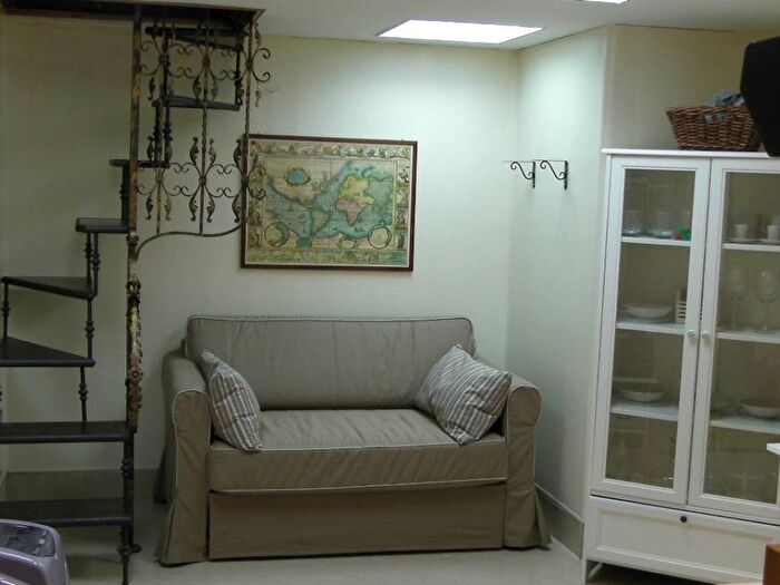 Appartamento bilocale in affitto in Via Piedigrotta, Mergellina Piedigrotta, Napoli