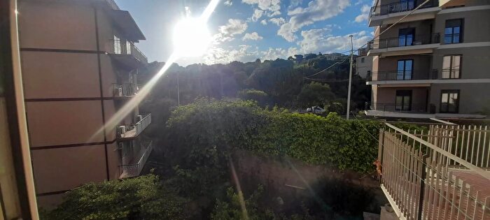 Appartamento con 10 locali in vendita in Catania, Tremestieri Etneo