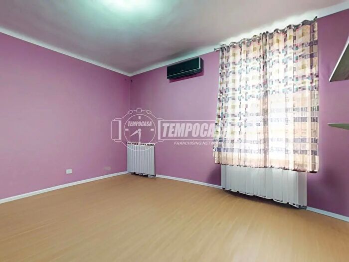 Appartamento bilocale in vendita in Via Bodoni, Milano