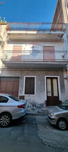 Casa con 7 locali in vendita in Via Bari, Paterno