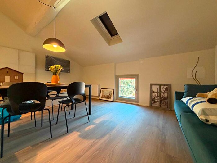 Appartamento bilocale in affitto in Via Castiglione, Colli Castiglione, Bologna