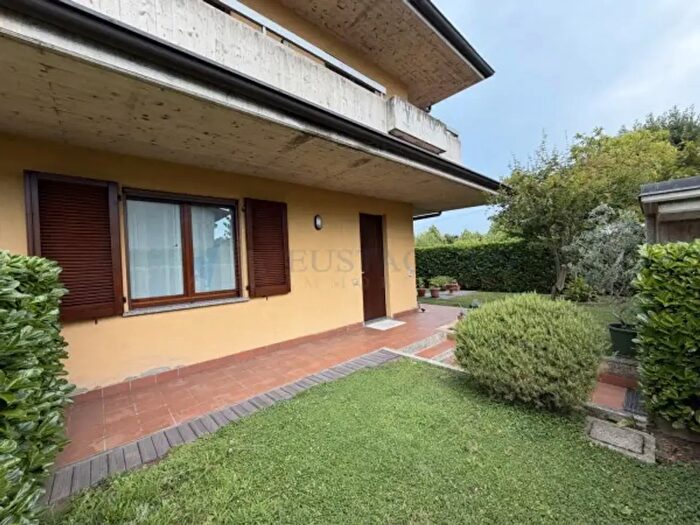 Casa quadrilocale in vendita in Via Roma, Treviolo