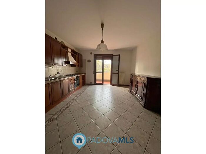 Appartamento quadrilocale in vendita in Corso delle Terme, Montegrotto Terme