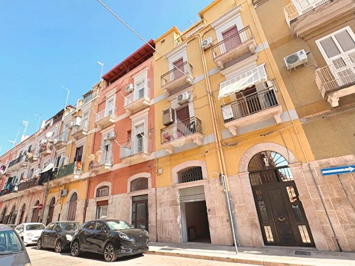 Appartamento bilocale in vendita in Via Magenta, Barletta