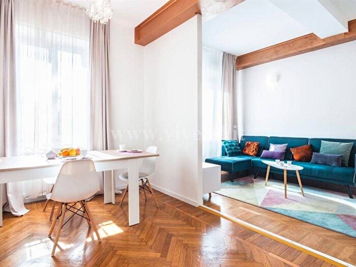 Appartamento quadrilocale in affitto in Via Felice Casati, Buenos Aires, Milano