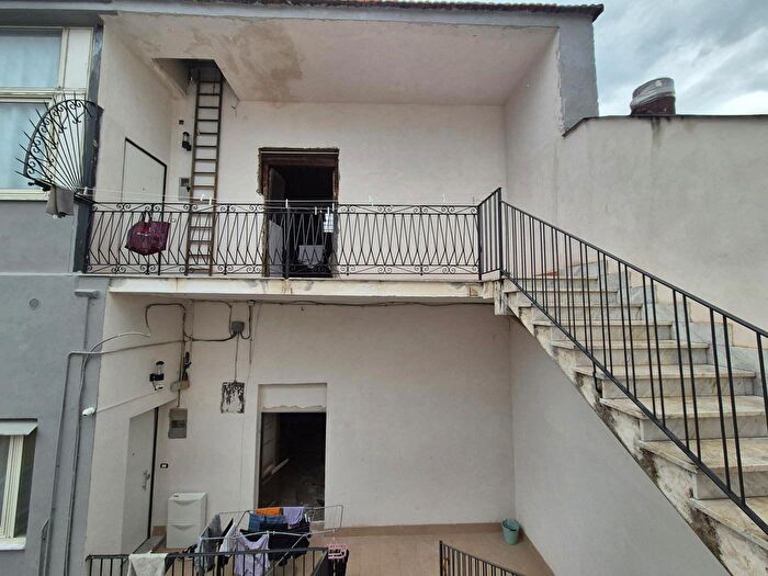 Appartamento bilocale in vendita in Caivano