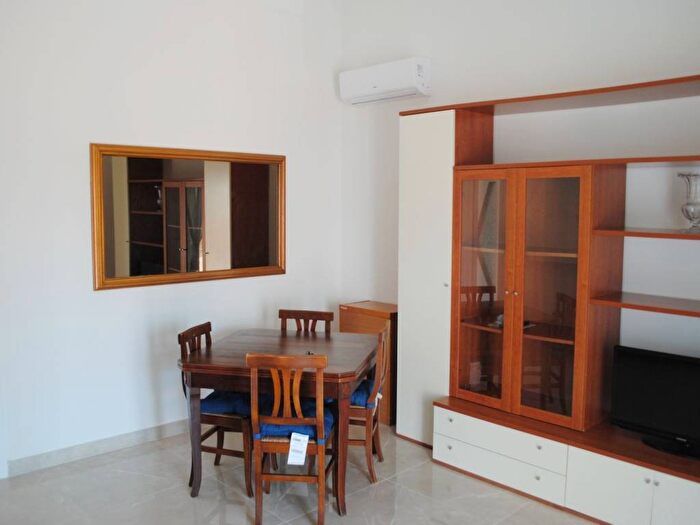 Appartamento bilocale in affitto in Via Amba Alagi, Leuca, Lecce