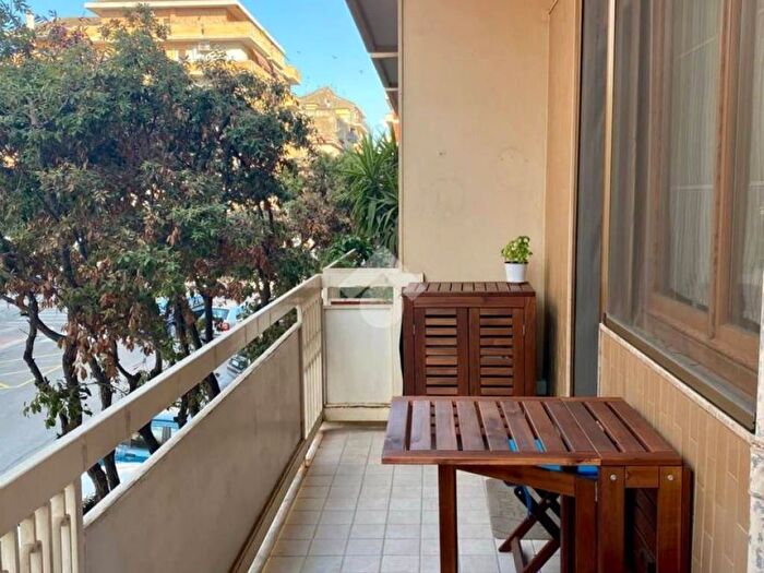 Appartamento quadrilocale in affitto in piazza spirito santo, Via Venezia Lungofiume Paolucci, Pescara