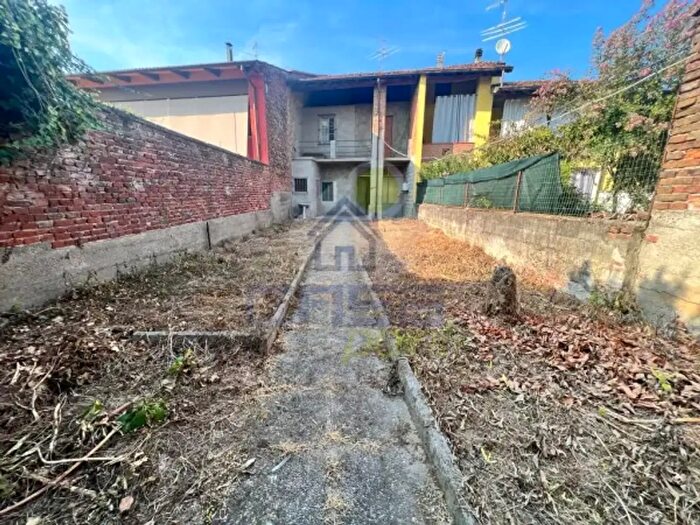Casa quadrilocale in vendita in Via Solferino, Alfianello