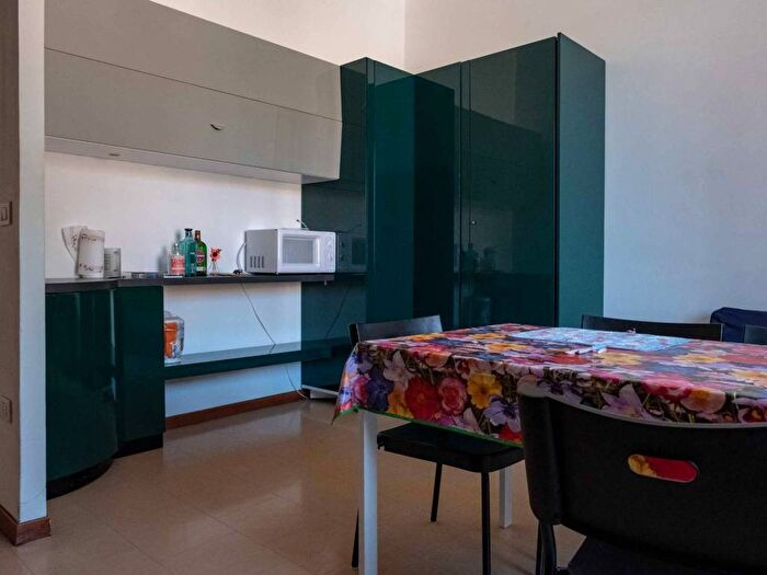Appartamento con 5 locali in affitto in Corso Camillo Benso di Cavour, Centro, Macerata