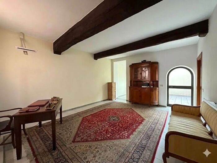 Casa quadrilocale in vendita in Piacenza