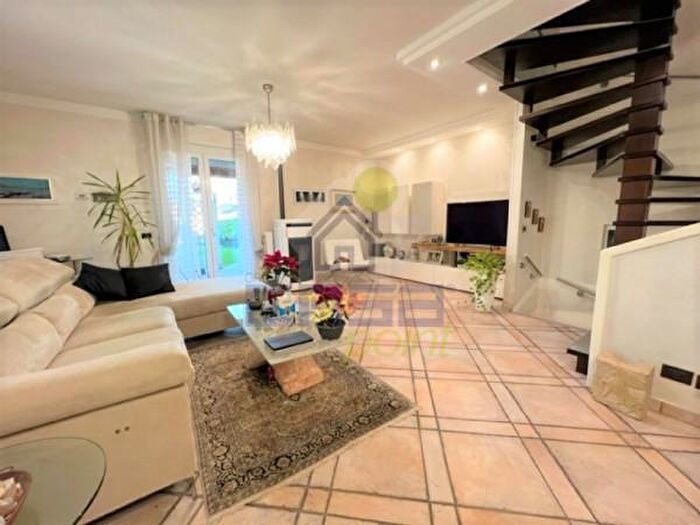 Casa con 5 locali in vendita in Via Berlinguer, Calcinato