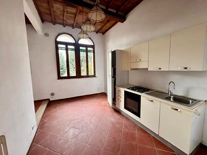 Appartamento quadrilocale in vendita in Camillo Benso di Cavour, Siena