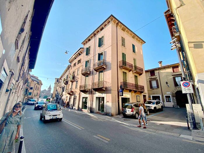 Appartamento bilocale in affitto in Corticella San Paolo, Veronetta, Verona