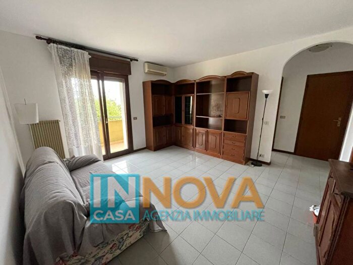 Appartamento quadrilocale in affitto in Via Schiavonia, Borgo Verde, Preganziol