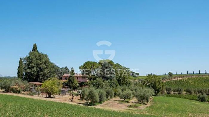 Casa con 6 locali in vendita in Strada di Poggio La Vecchia, Cetona