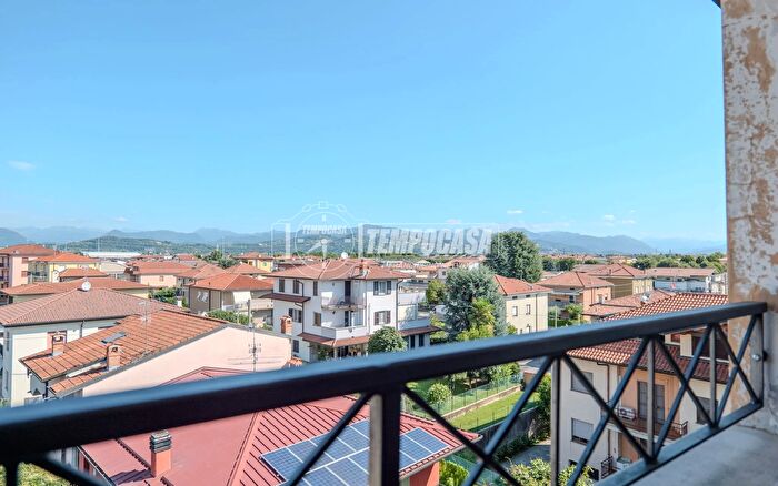 Appartamento trilocale in vendita in Lallio