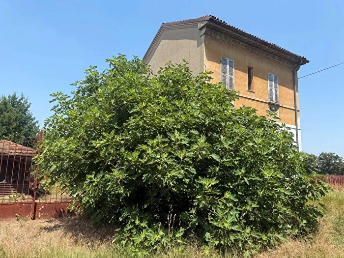 Casa quadrilocale in vendita in Bosco Marengo