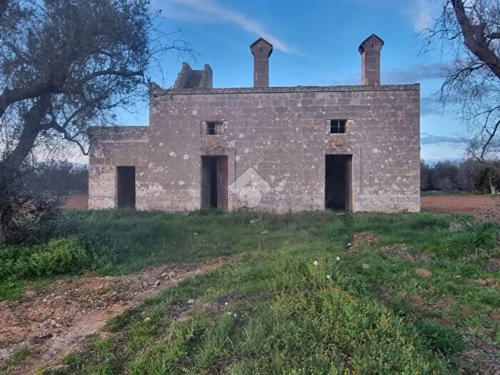Casa bilocale in vendita in Contrada Ingegna, Francavilla Fontana