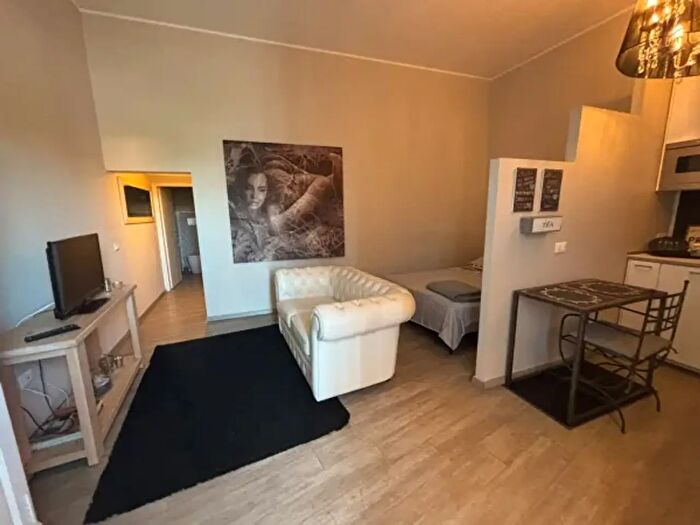 Appartamento monolocale in affitto in Via Laudedeo Testi, Parma