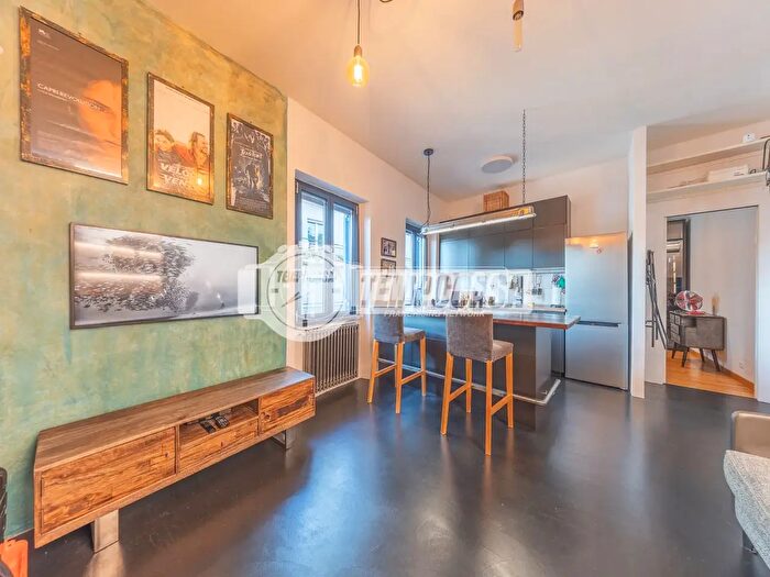 Appartamento bilocale in vendita in Roma