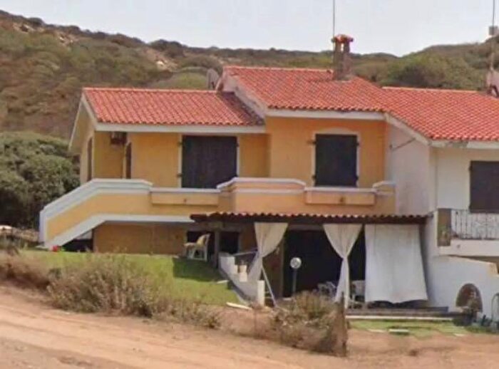 Casa con 6 locali in vendita in Via del Mare, Arbus