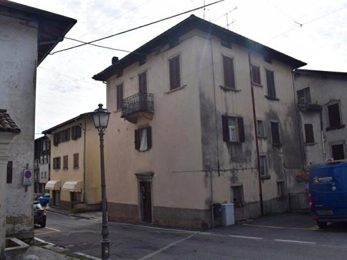 Appartamento bilocale in vendita in Via Palma Il Vecchio, Serina