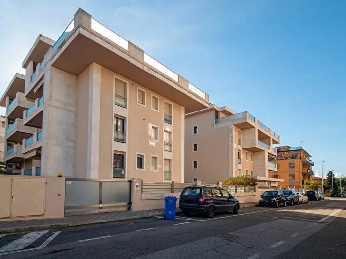 Appartamento quadrilocale in vendita in Via Ravenna, Cagliari