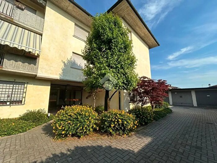 Appartamento bilocale in vendita in Via Fratelli Cervi, Castrezzato