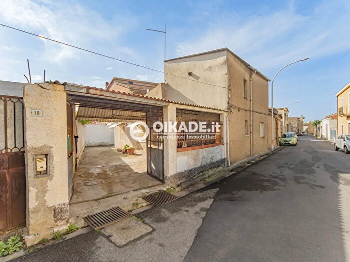 Casa bilocale in vendita in Via La Guardia, Villasor
